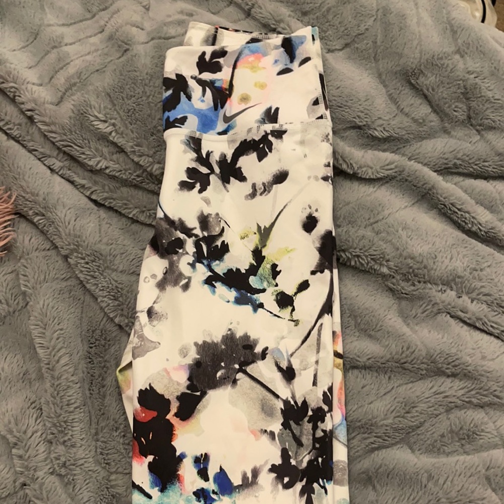 Nike Leggings Patterened